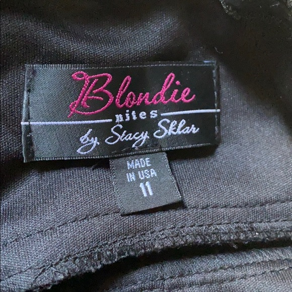 Sexy Black and Red Curve Hugging Date Night Dress - Picture 4 of 5